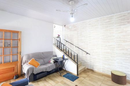 Casa à venda com 4 quartos, 270m² em Vila Ede, São Paulo