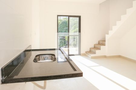 Sala e Cozinha de apartamento à venda com 1 quarto, 42m² em Lapa, São Paulo