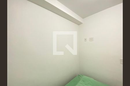 Quarto 2 de apartamento para alugar com 2 quartos, 32m² em Parque Vitoria, São Paulo