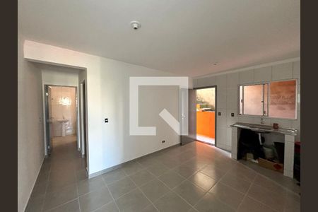 Cozinha  de casa para alugar com 2 quartos, 54m² em Jardim Dayse, Ferraz de Vasconcelos