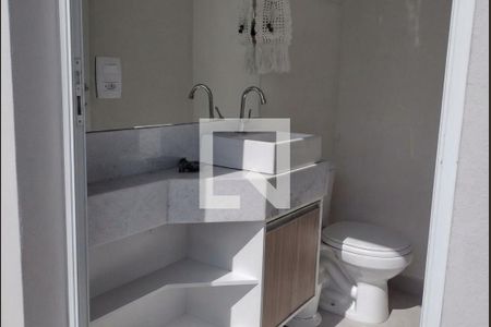 Casa à venda com 3 quartos, 212m² em Swiss Park, Campinas