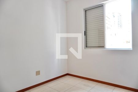 Quarto 1 de apartamento para alugar com 2 quartos, 80m² em Lourdes, Belo Horizonte