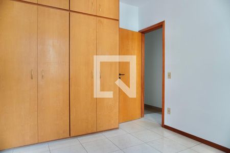 Quarto 1 de apartamento para alugar com 2 quartos, 80m² em Lourdes, Belo Horizonte