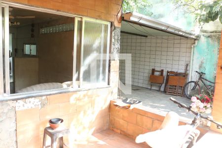 Varanda de casa para alugar com 2 quartos, 100m² em Centro, Nova Iguaçu