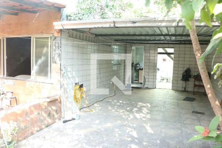Garagem de casa para alugar com 2 quartos, 100m² em Centro, Nova Iguaçu