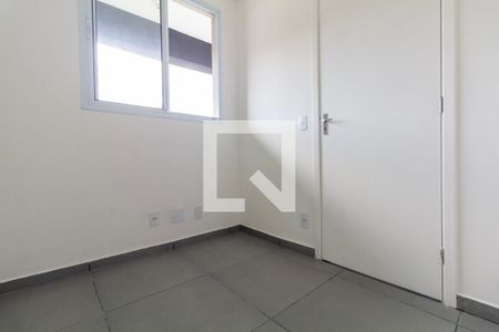 Quarto 1 de apartamento para alugar com 2 quartos, 45m² em Jardim Maringa, São Paulo