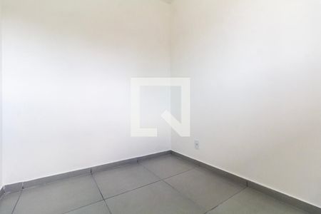 Quarto 1 de apartamento para alugar com 2 quartos, 45m² em Jardim Maringa, São Paulo