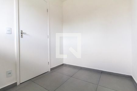 Quarto 1 de apartamento para alugar com 2 quartos, 45m² em Jardim Maringa, São Paulo