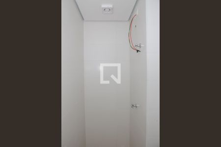 Banheiro de kitnet/studio à venda com 1 quarto, 27m² em Lapa, São Paulo