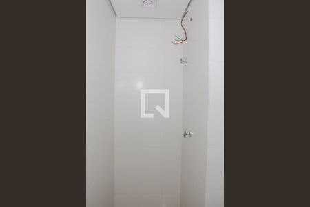 Banheiro de kitnet/studio à venda com 1 quarto, 27m² em Lapa, São Paulo