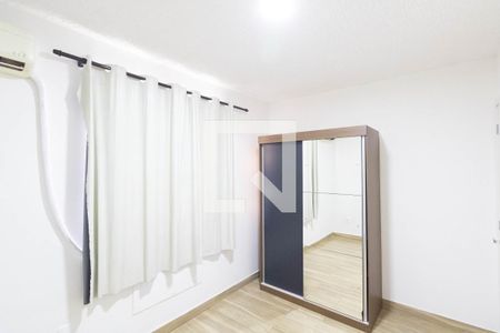 Quarto 1 de apartamento para alugar com 2 quartos, 46m² em Guaratiba, Rio de Janeiro