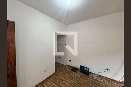Sala de casa para alugar com 2 quartos, 125m² em Jardim Bonifacio, São Paulo