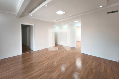 Sala de TV de casa para alugar com 4 quartos, 330m² em Parque Via Norte, Campinas