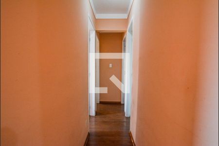 Corredor de apartamento à venda com 3 quartos, 63m² em Jardim Utinga, Santo André