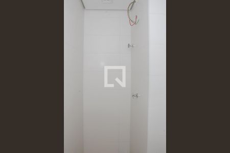 Banheiro de kitnet/studio à venda com 1 quarto, 30m² em Lapa, São Paulo