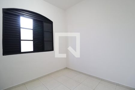 Quarto  de casa para alugar com 4 quartos, 250m² em Jardim das Palmeiras, Uberlândia
