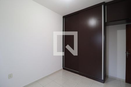 Quarto 2 de casa para alugar com 4 quartos, 250m² em Jardim das Palmeiras, Uberlândia
