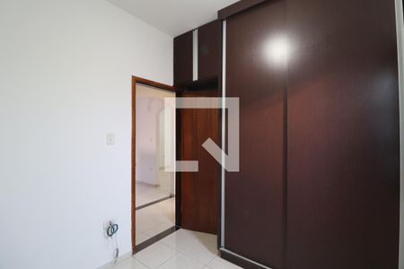 Quarto  de casa para alugar com 4 quartos, 250m² em Jardim das Palmeiras, Uberlândia