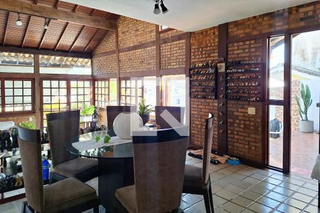 Sala 2 de casa de condomínio à venda com 4 quartos, 235m² em Badu, Niterói