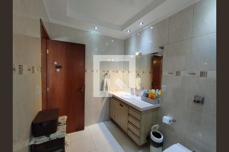 Banheiro - torneira de casa à venda com 3 quartos, 245m² em Vila Moinho Velho, São Paulo