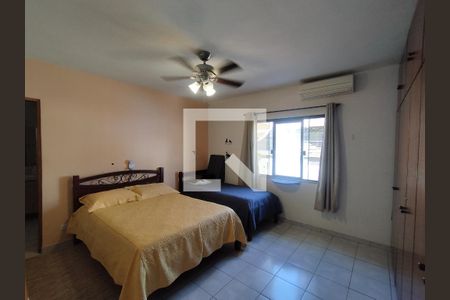 Suíte  de casa à venda com 3 quartos, 245m² em Vila Moinho Velho, São Paulo