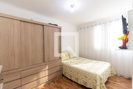 Quarto 1 de apartamento para alugar com 2 quartos, 65m² em Vila Alpina, São Paulo