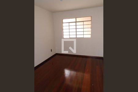 Quarto de casa à venda com 3 quartos, 123m² em Santa Monica, Belo Horizonte