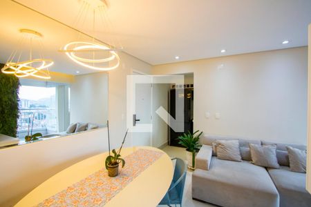 Apartamento à venda com 2 quartos, 53m² em Vila Alzira, Santo André
