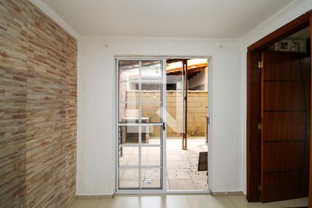 Sala 2 de casa de condomínio para alugar com 2 quartos, 70m² em Jardim Petropolis, Cotia