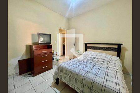 Casa à venda com 3 quartos, 420m² em Santa Cruz, Belo Horizonte