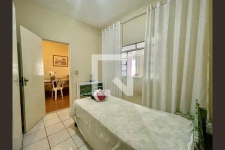 Casa à venda com 3 quartos, 420m² em Santa Cruz, Belo Horizonte