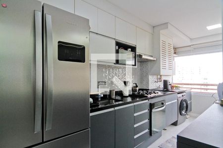 Cozinha de apartamento para alugar com 2 quartos, 58m² em Vila Cruz das Almas, São Paulo