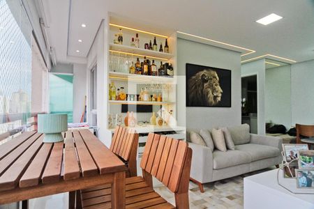 Sala de apartamento para alugar com 2 quartos, 58m² em Vila Cruz das Almas, São Paulo