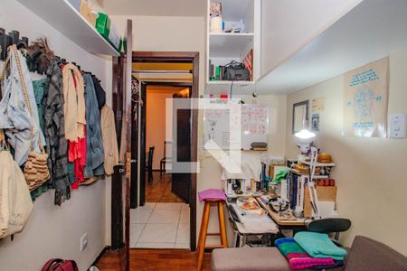 Quarto 1 de casa à venda com 2 quartos, 300m² em Jardim do Salso, Porto Alegre
