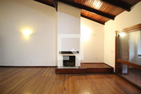 Sala de casa à venda com 5 quartos, 290m² em Jardim Itu, Porto Alegre