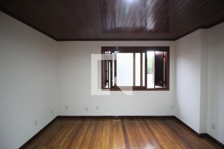 Suíte 1 de casa à venda com 5 quartos, 290m² em Jardim Itu, Porto Alegre