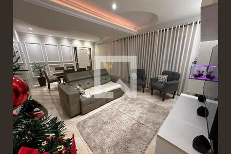 Sala 1 de casa para alugar com 4 quartos, 250m² em Jardim Presidente Dutra, Guarulhos
