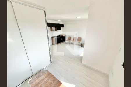 Sala/Quarto/Cozinha de kitnet/studio à venda com 1 quarto, 31m² em Parada Inglesa, São Paulo