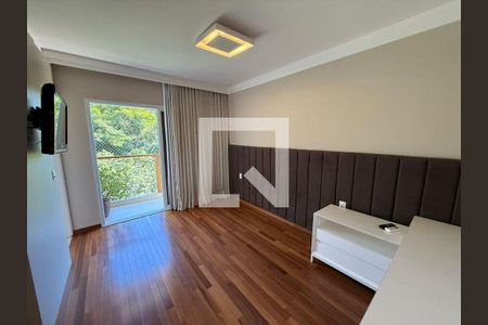 Casa à venda com 4 quartos, 260m² em Swiss Park, Campinas