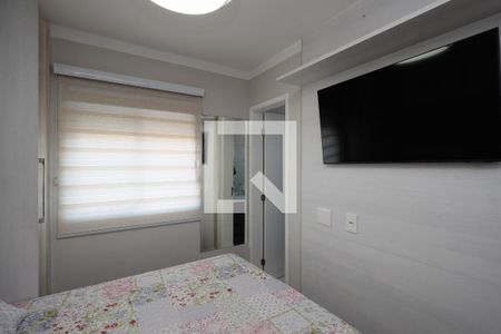 Suíte 1 de apartamento à venda com 2 quartos, 64m² em Parque Vitoria, São Paulo