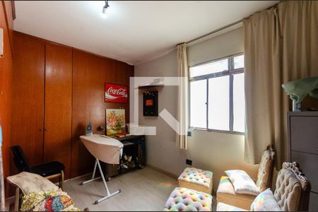 Quarto 1 de casa à venda com 5 quartos, 201m² em Vila Palmeiras, São Paulo