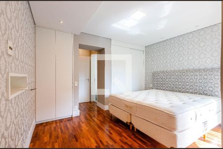 Apartamento à venda com 2 quartos, 148m² em Vila Nova Conceição, São Paulo