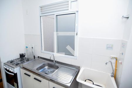 Cozinha de apartamento para alugar com 2 quartos, 42m² em São Tomé, Viamão