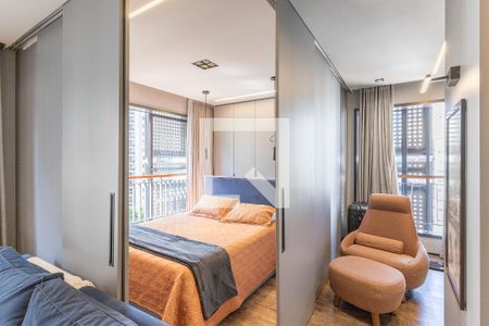 Quarto de apartamento à venda com 1 quarto, 49m² em Indianópolis, São Paulo