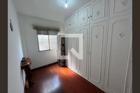 Quarto 2 de apartamento para alugar com 2 quartos, 50m² em Del Castilho, Rio de Janeiro