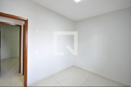 Quarto 1 de apartamento para alugar com 2 quartos, 47m² em Parque Edu Chaves, São Paulo