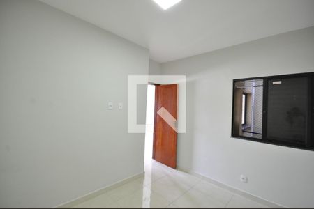 Quarto 2 de apartamento para alugar com 2 quartos, 47m² em Parque Edu Chaves, São Paulo