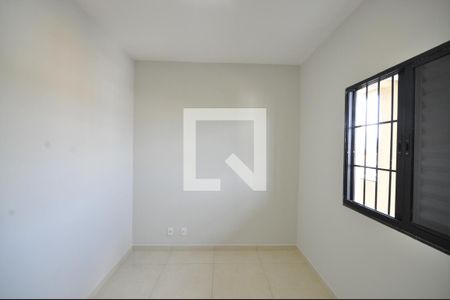 Quarto 1 de apartamento para alugar com 2 quartos, 47m² em Parque Edu Chaves, São Paulo