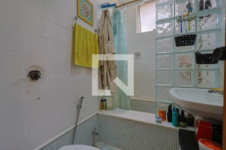 Apartamento à venda com 2 quartos, 65m² em Funcionários, Belo Horizonte