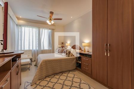 Suíte de casa à venda com 4 quartos, 181m² em Jardim Sabará, Porto Alegre